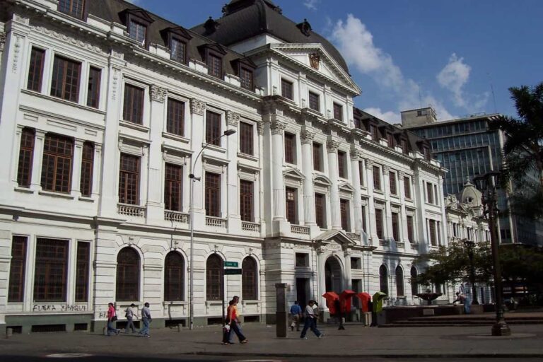 Ante aumento de casos de Covid en el Valle del Cauca Consejo Seccional de la Judicatura emite disposiciones para atención en despachos judiciales Ante aumento de casos de Covid en el Valle del Cauca Consejo Seccional de la Judicatura emite disposiciones para atención en despachos judiciales