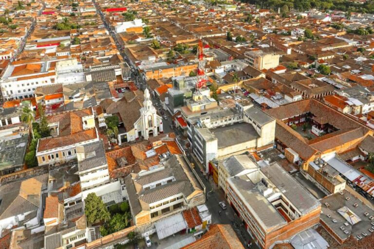 Cuestionamientos en Buga por cobro catastral que pasa a manos de terceros Cuestionamientos en Buga por cobro catastral que pasa a manos de terceros