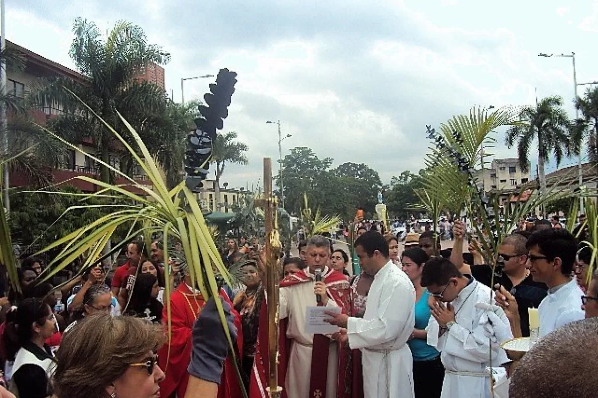 Evitar aglomeraciones de personas en Semana Santa Evitar aglomeraciones de personas en Semana Santa