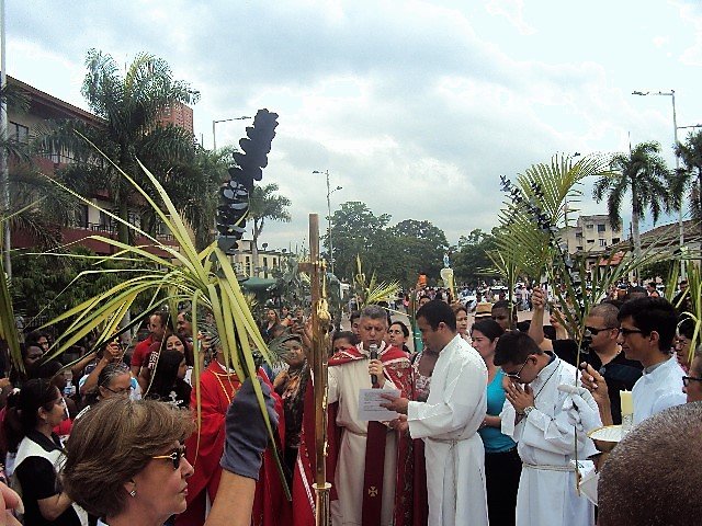 Evitar aglomeraciones de personas en Semana Santa Evitar aglomeraciones de personas en Semana Santa