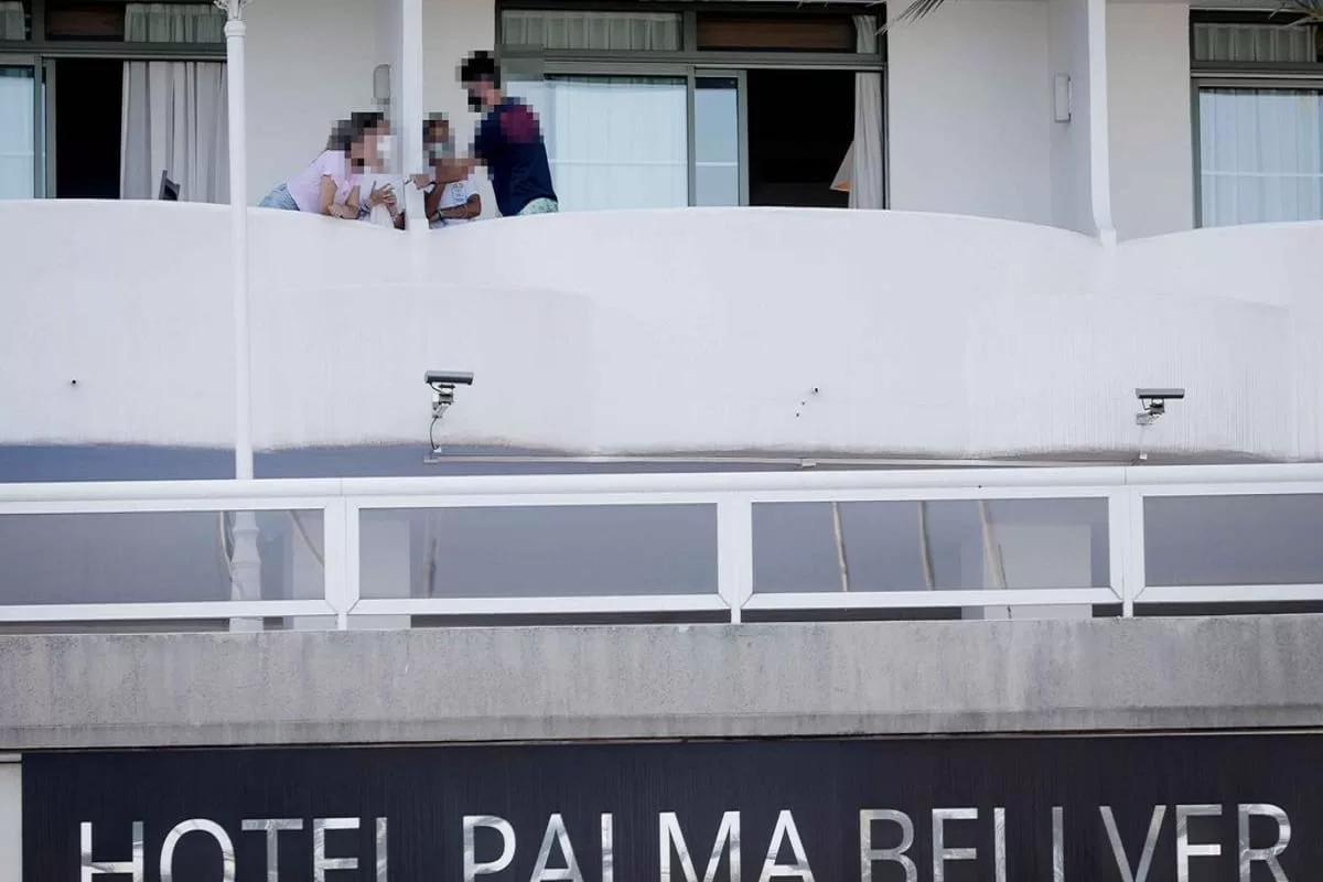 Rebrote de Covid-19 por contagio de jóvenes obliga tomar medidas en Mallorca España Rebrote de Covid-19 por contagio de jóvenes obliga tomar medidas en Mallorca España