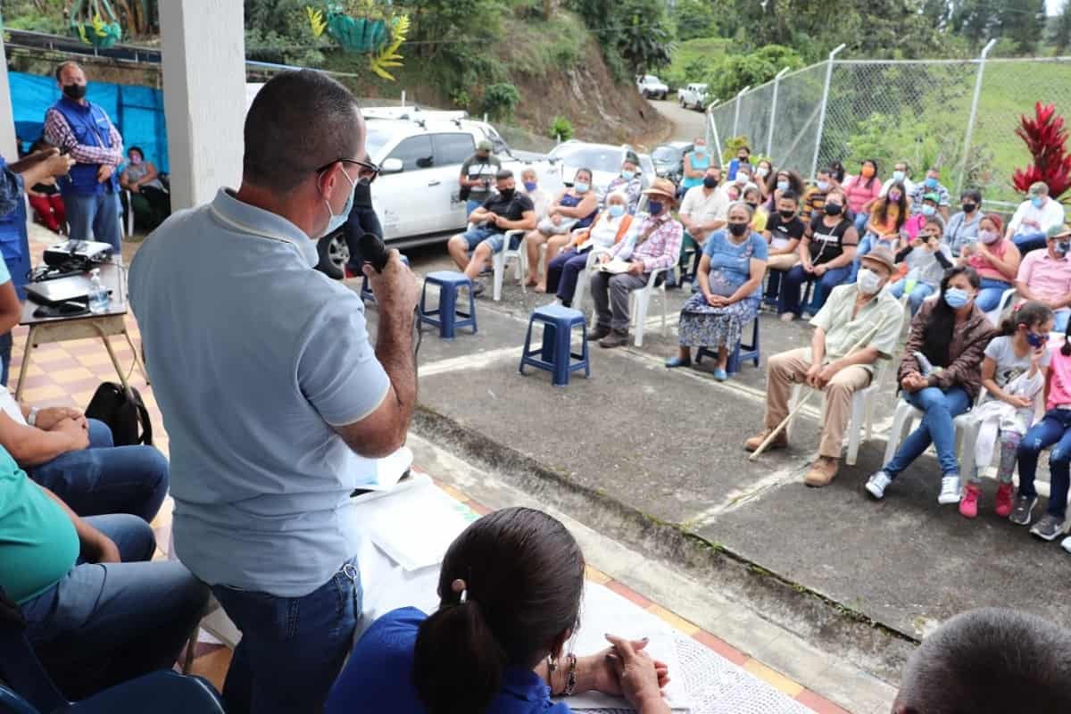 Vallecaucana de aguas y gobierno de Yotoco realizarán estudios y diseños de optimización de sistemas de abastecimiento de agua potable en la zona rural