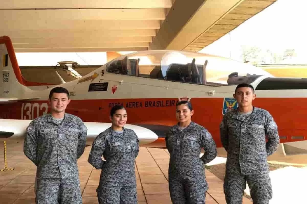 Por primera vez, Cadetes de la EMAVI realizan intercambio académico en Brasil