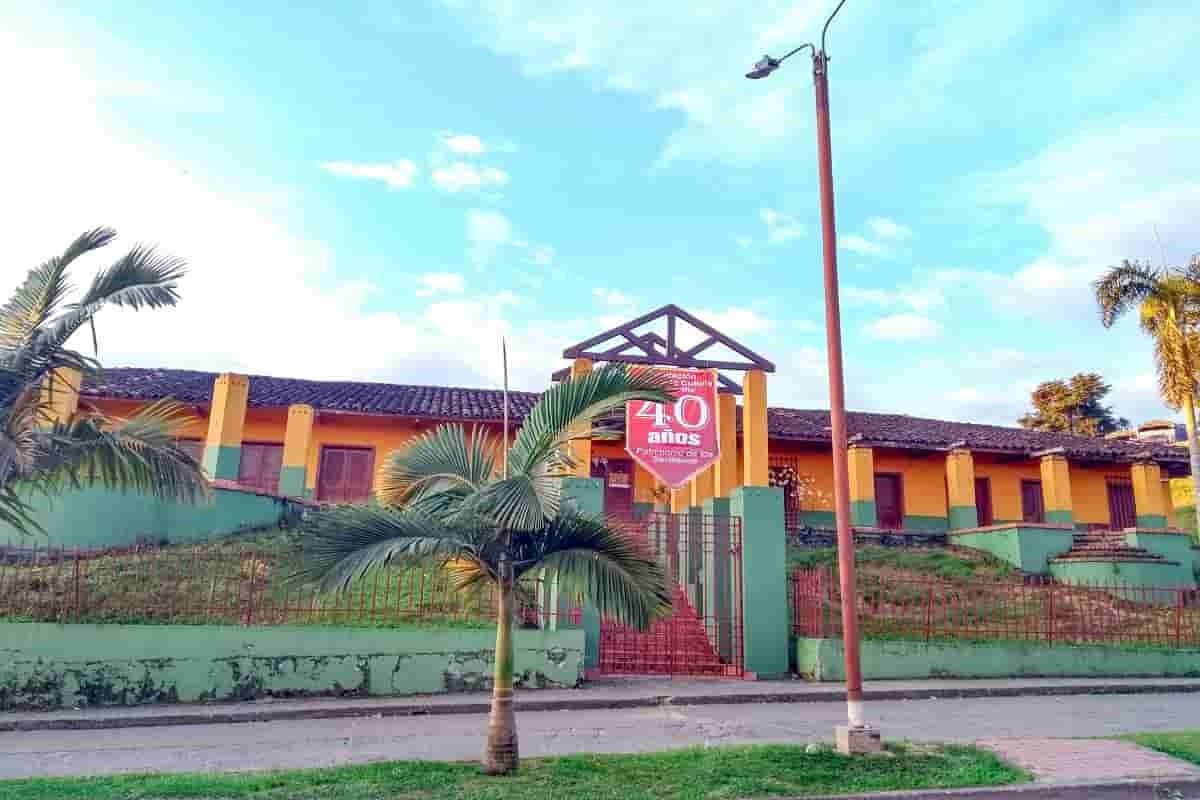 Sevilla,el balcón para contemplar el Valle del Cauca Sevilla,el balcón para contemplar el Valle del Cauca