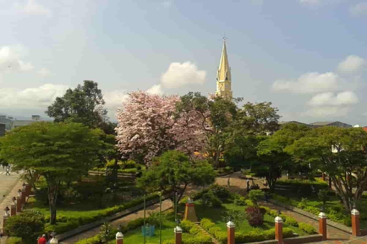 Sevilla,el balcón para contemplar el Valle del Cauca Sevilla,el balcón para contemplar el Valle del Cauca
