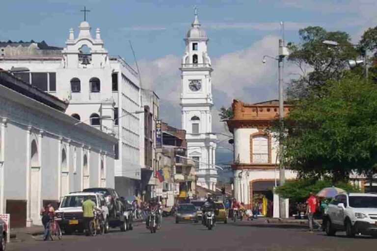 Cartago, capital mundial del bordado, ciudad con historia y tradición Cartago, capital mundial del bordado, ciudad con historia y tradición