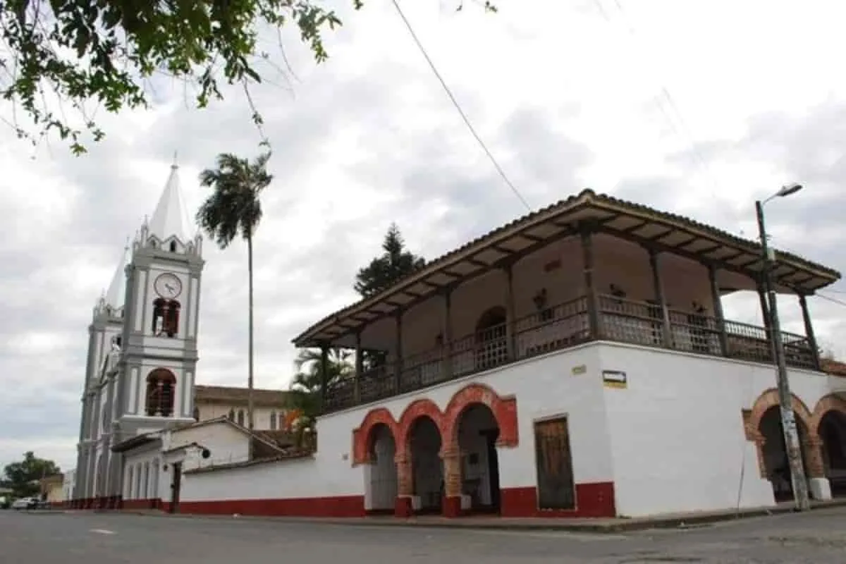 Guacarí, municipio de  maestros y músicos  en el  Valle del Cauca