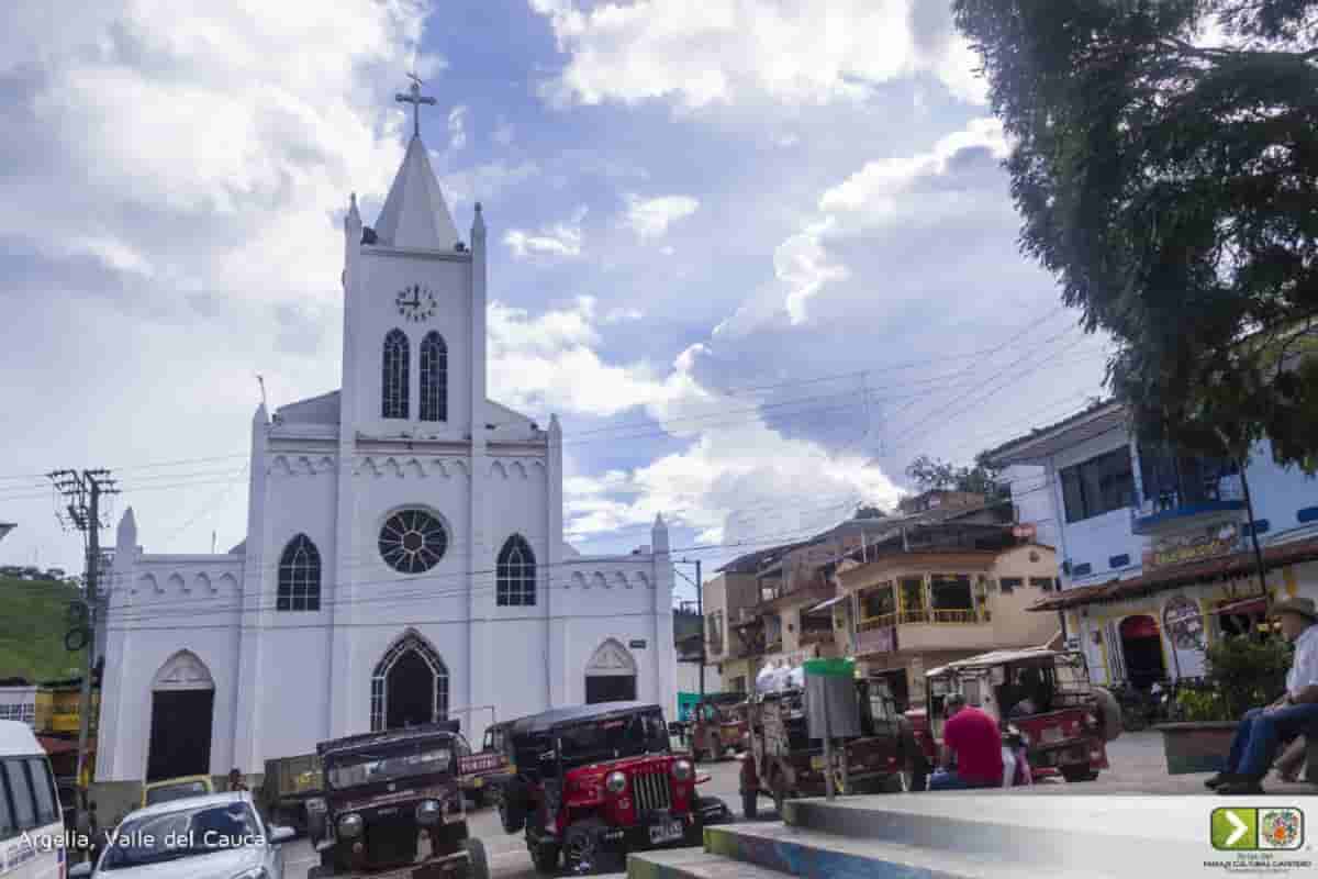 Argelia,el Palacio de la Cordillera en el norte del Valle del Cauca