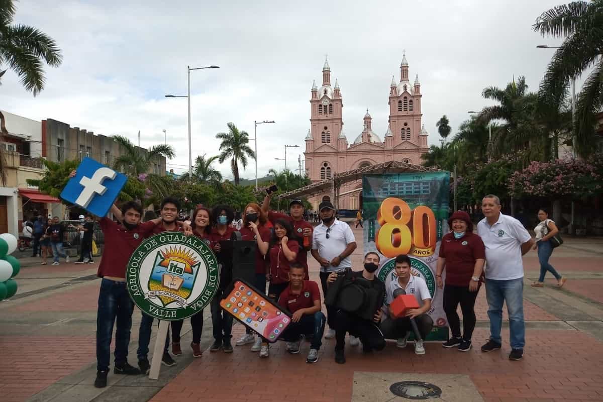 Arrancó, con multicolor desfile, celebración de 80 años de la Institución Educativa Agrícola ITA de Buga Arrancó, con multicolor desfile, celebración de 80 años de la Institución Educativa Agrícola ITA de Buga