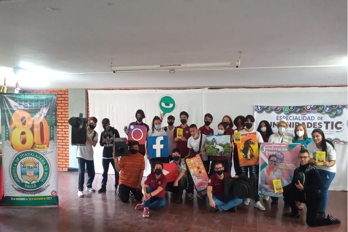 El presente de la Institución Educativa Agrícola ITA de Guadalajara de Buga El presente de la Institución Educativa Agrícola ITA de Guadalajara de Buga