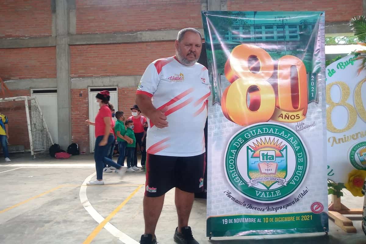 El secreto para hacer luchadores en Buga  