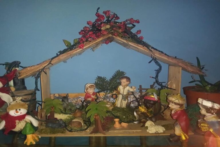 Novenas navideñas inician preparación para la Navidad