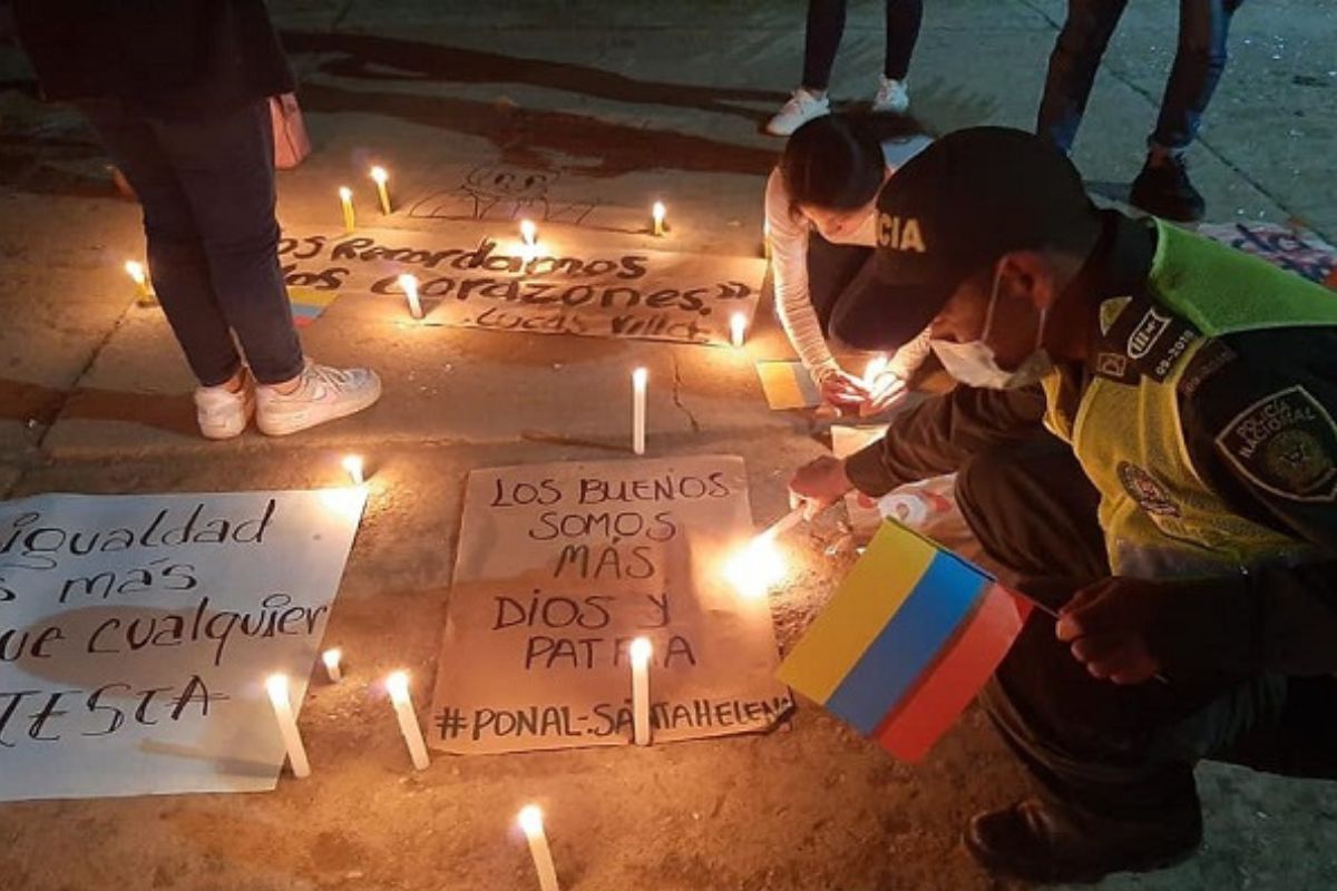 VELATÒN EN BUGA POR LOS HÈROES DE PATRIA QUÈ HAN ENTREGADO SU VIDA