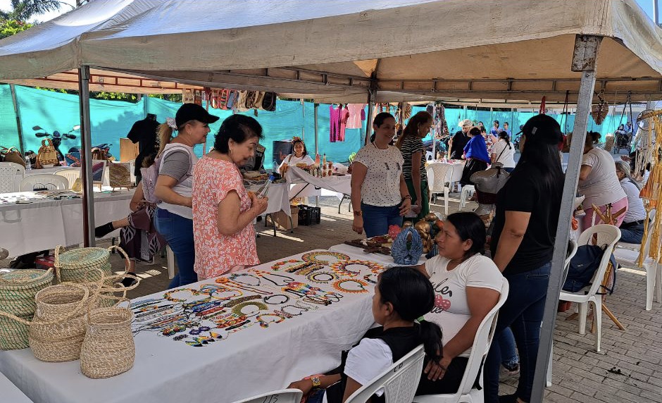 Se realizó en el municipio de Yotoco, la versión IV del mercado Artesanal: Arte y Cultura de mi pueblo.