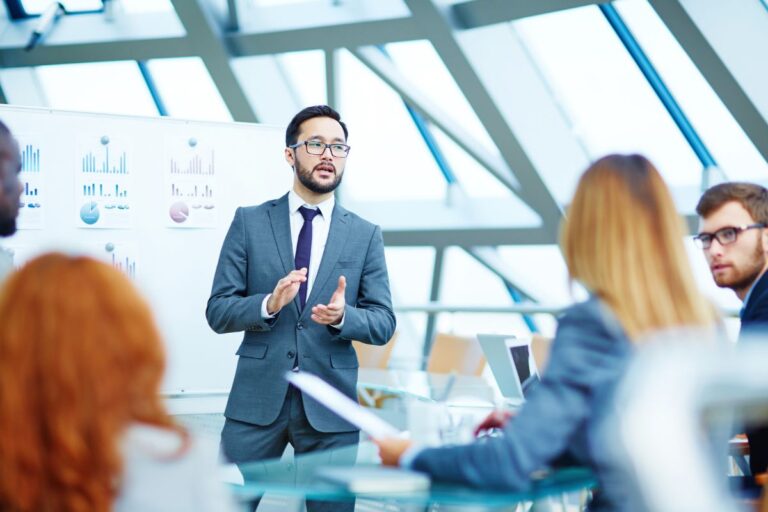 Educación Financiera: Cómo Gestionar Efectivamente tu Dinero Educación Financiera Cómo Gestionar Efectivamente tu Dinero