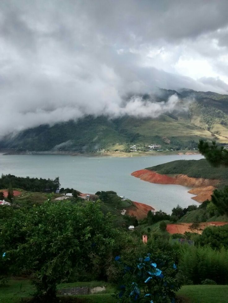 Lago Calima