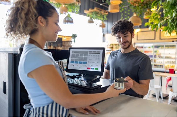 Sistema POS punto de venta: eficiencia y control para tu negocio Sistema POS punto de venta: eficiencia y control para tu negocio