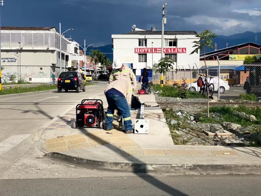 Cruce semafórico mejora la movilidad entre la Calle 27 y la Carrera 19