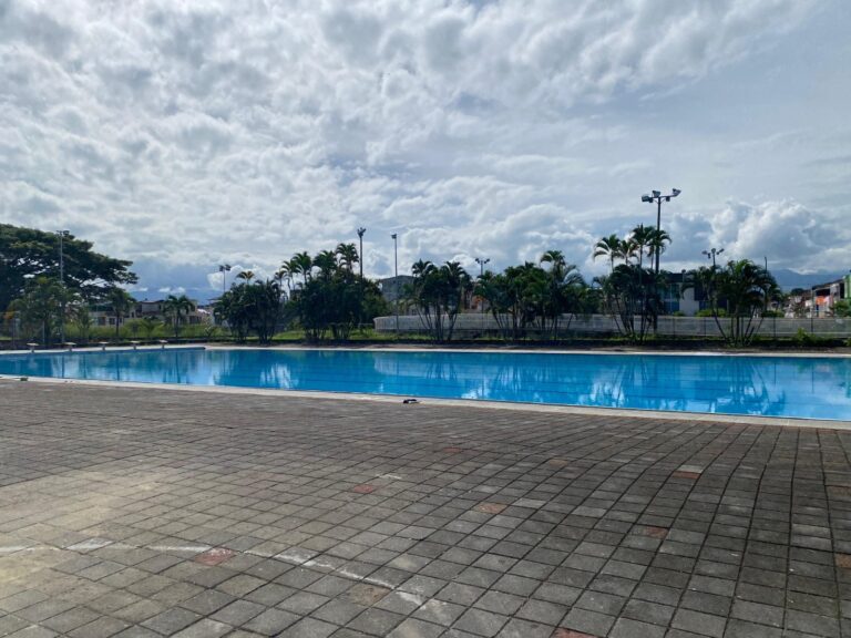 Alcalde Gustavo Vélez invierte más de 120 millones en renovación de escenarios deportivos Alcalde Gustavo Vélez invierte más de 120 millones en renovación de escenarios deportivos