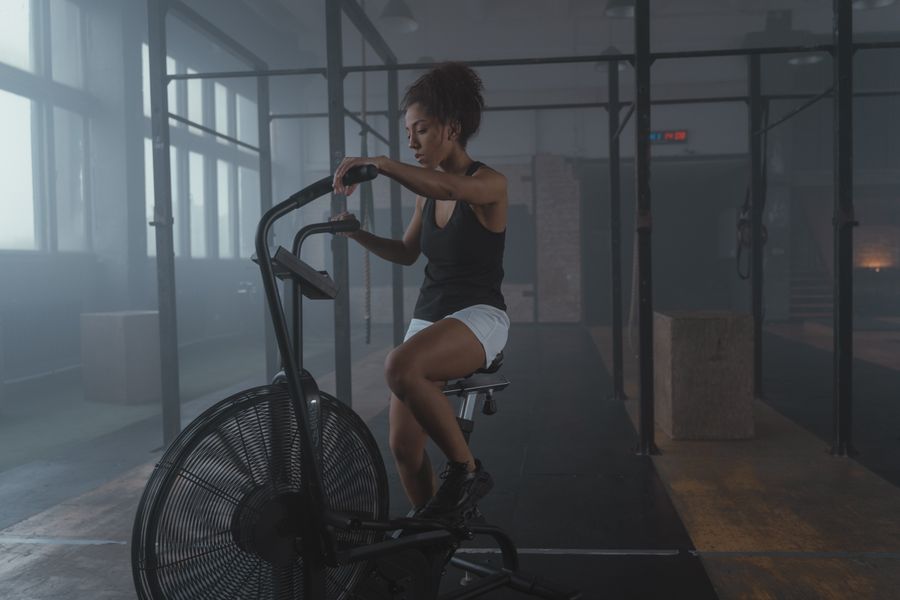 Cómo elegir la mejor bicicleta estática para el hogar Imagen de Cómo elegir bicicleta estática para el hogar