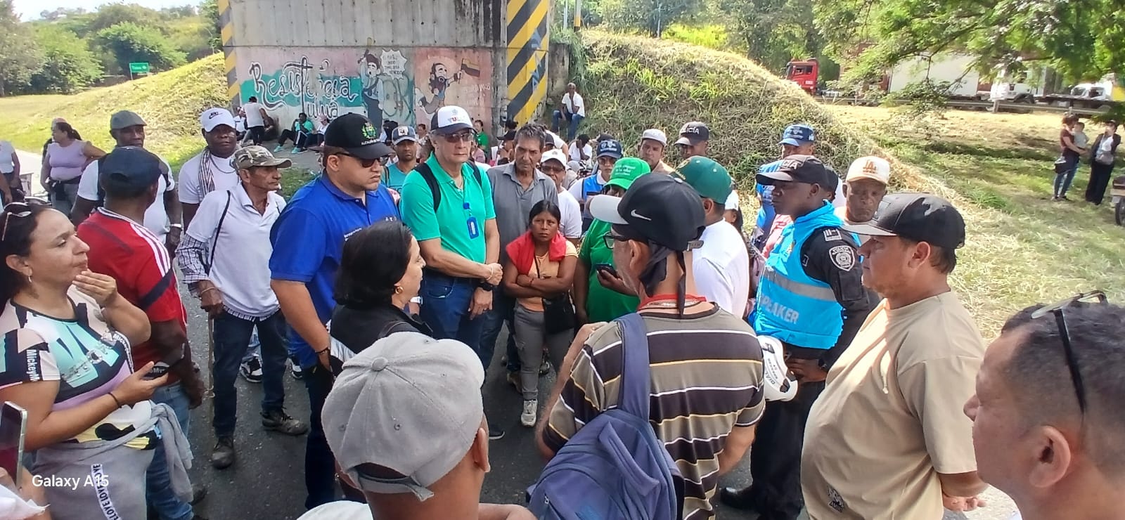 Administración Municipal activa Puesto de Mando Unificado para atender bloqueo en la entrada norte de Tuluá