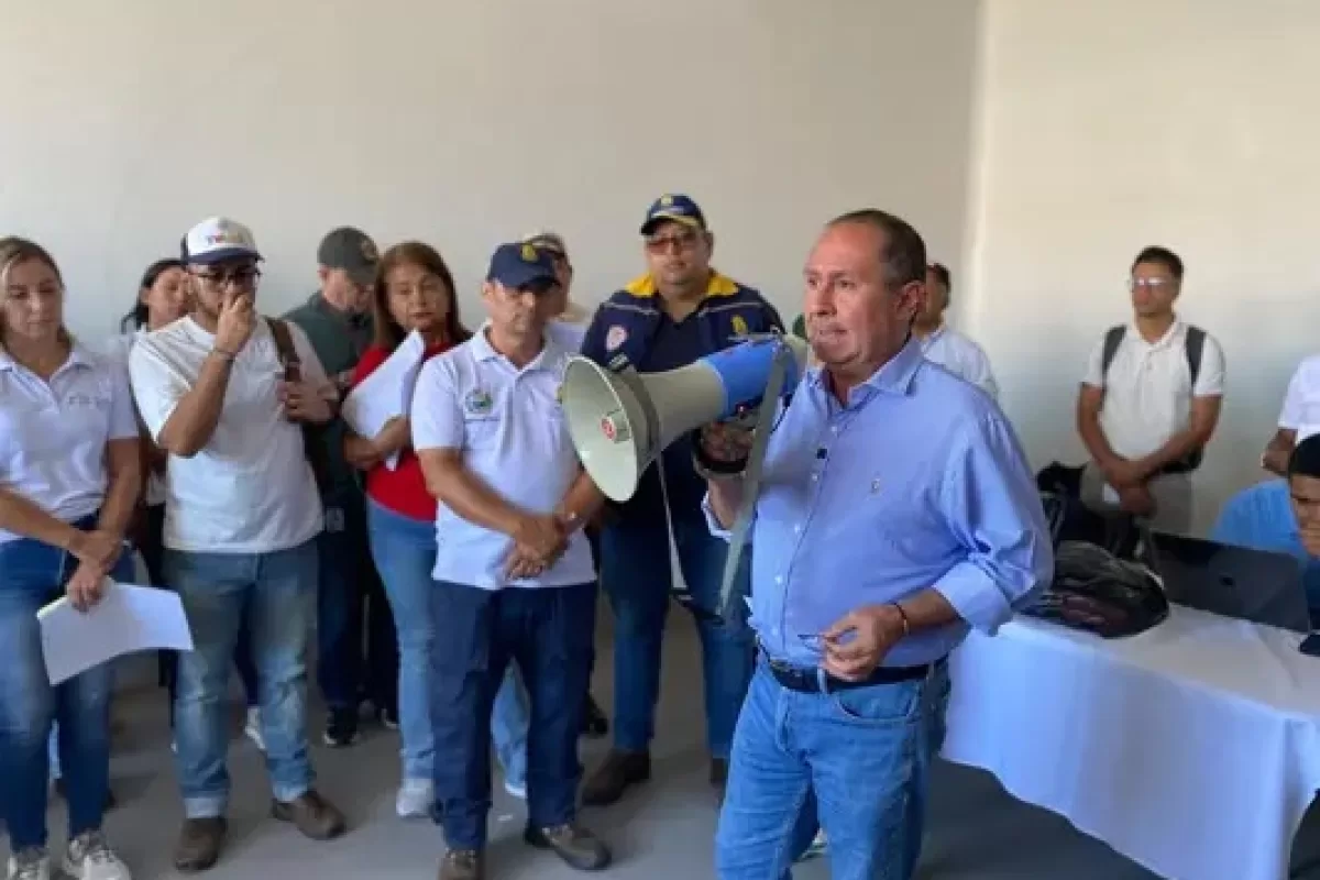 Alcalde Gustavo Vélez mantiene respuesta en territorio con 21 equipos operativos