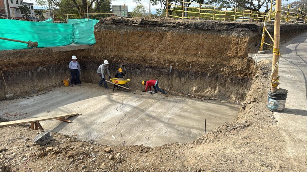 Comienza construcción del Puente en la 40